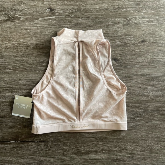 Victoria's Secret Light Pink Lace Top - Picture 3 of 9